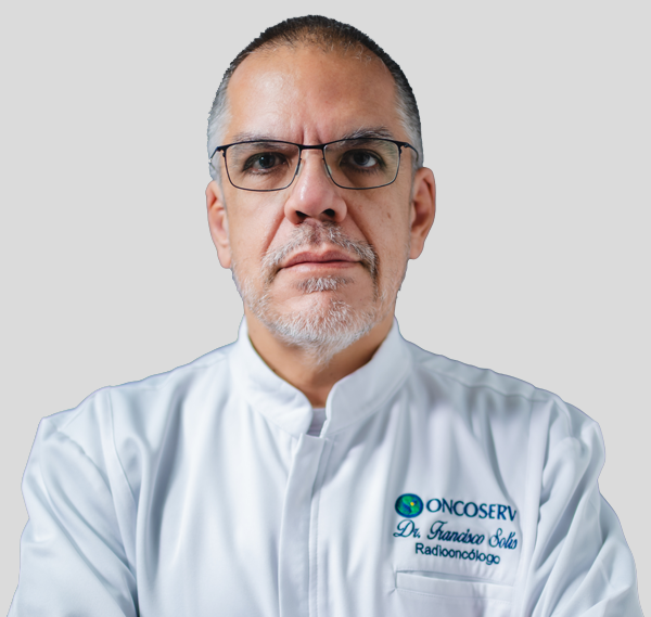 Dr. Francisco Solís - Oncólogo Radioterápico Oncoserv